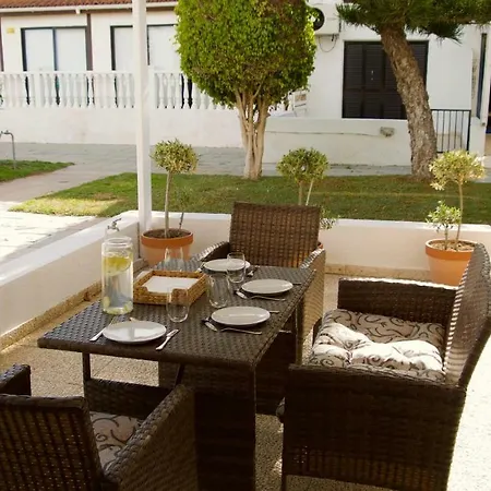 Seaside لارنكا